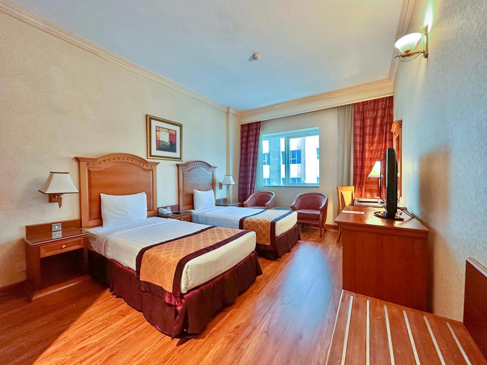Avenue Hotel Dubai Exterior foto
