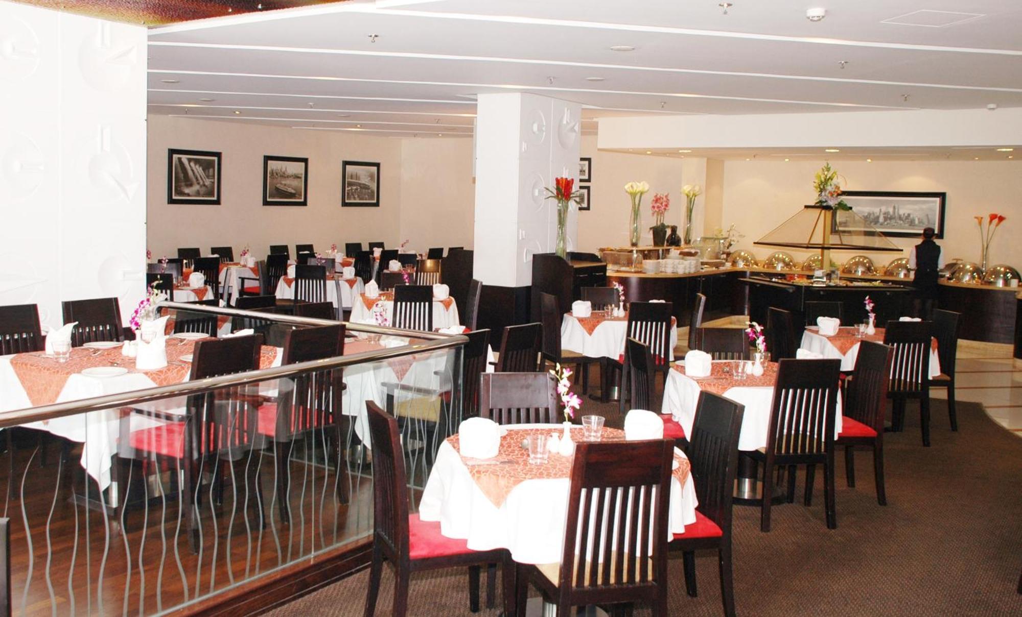 Avenue Hotel Dubai Exterior foto