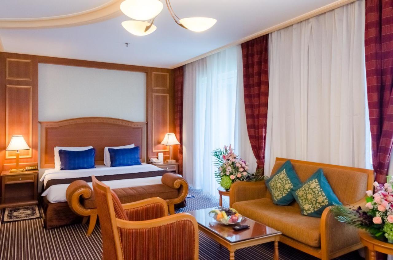 Avenue Hotel Dubai Exterior foto